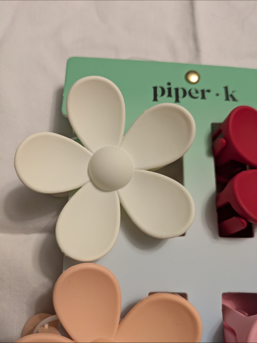 Piper K Flower Hair Clips Set Pink Red Peach Cute Aesthetic Clips - Picture 5 of 5